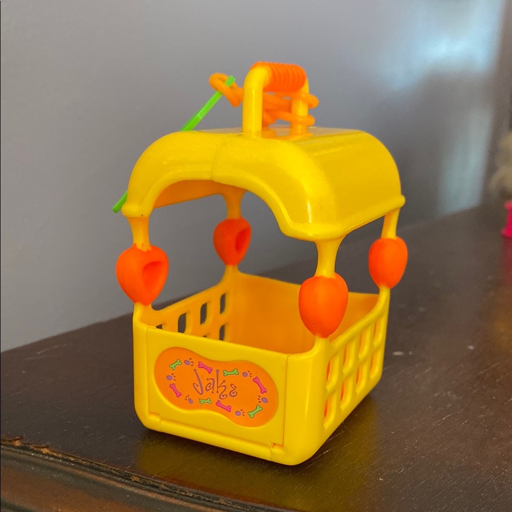 Jake Pet Dog Cat House plastic Cat Bed Kennel Shelter Cave